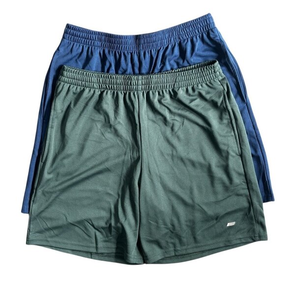 Amazon Essentials Men's Performance Tech Loose-Fit Shorts Medium of 2 Large - Picture 2 of 10